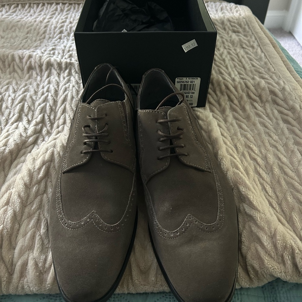 Boss Dark Grey Oxford Shoes for Timeless Elegance